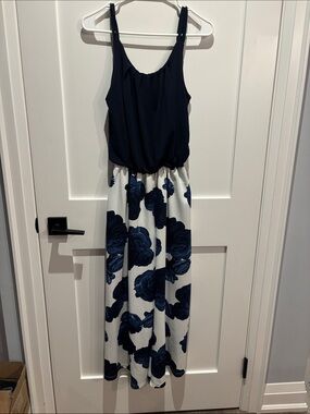 Navy Tank Top Maxi jumper with White & Navy Floral bottom no size